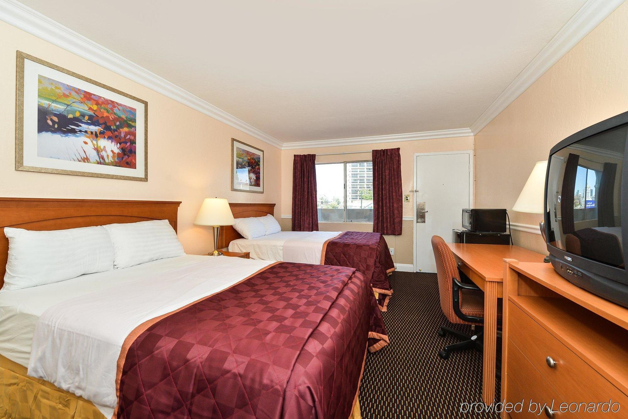 Americas Best Value Inn - Downtown Oakland/Lake Merritt Exterior photo