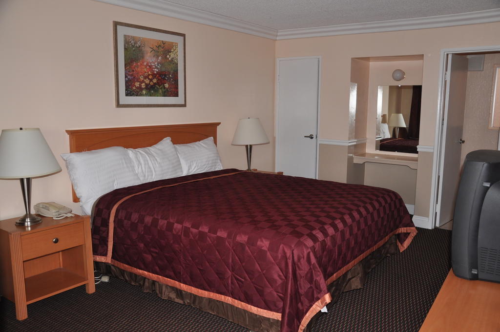 Americas Best Value Inn - Downtown Oakland/Lake Merritt Exterior photo