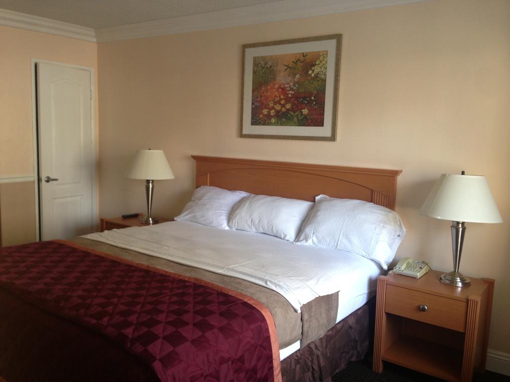 Americas Best Value Inn - Downtown Oakland/Lake Merritt Room photo