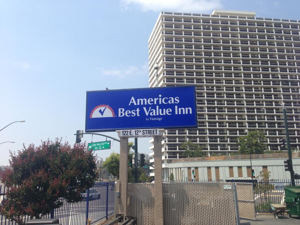 Americas Best Value Inn - Downtown Oakland/Lake Merritt Exterior photo